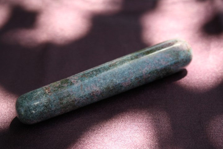 Ruby in Blue Kyanite Massage Wand inner bridges, psychic ability, connection with nature, past-life recall, telepathy, empathy  4296